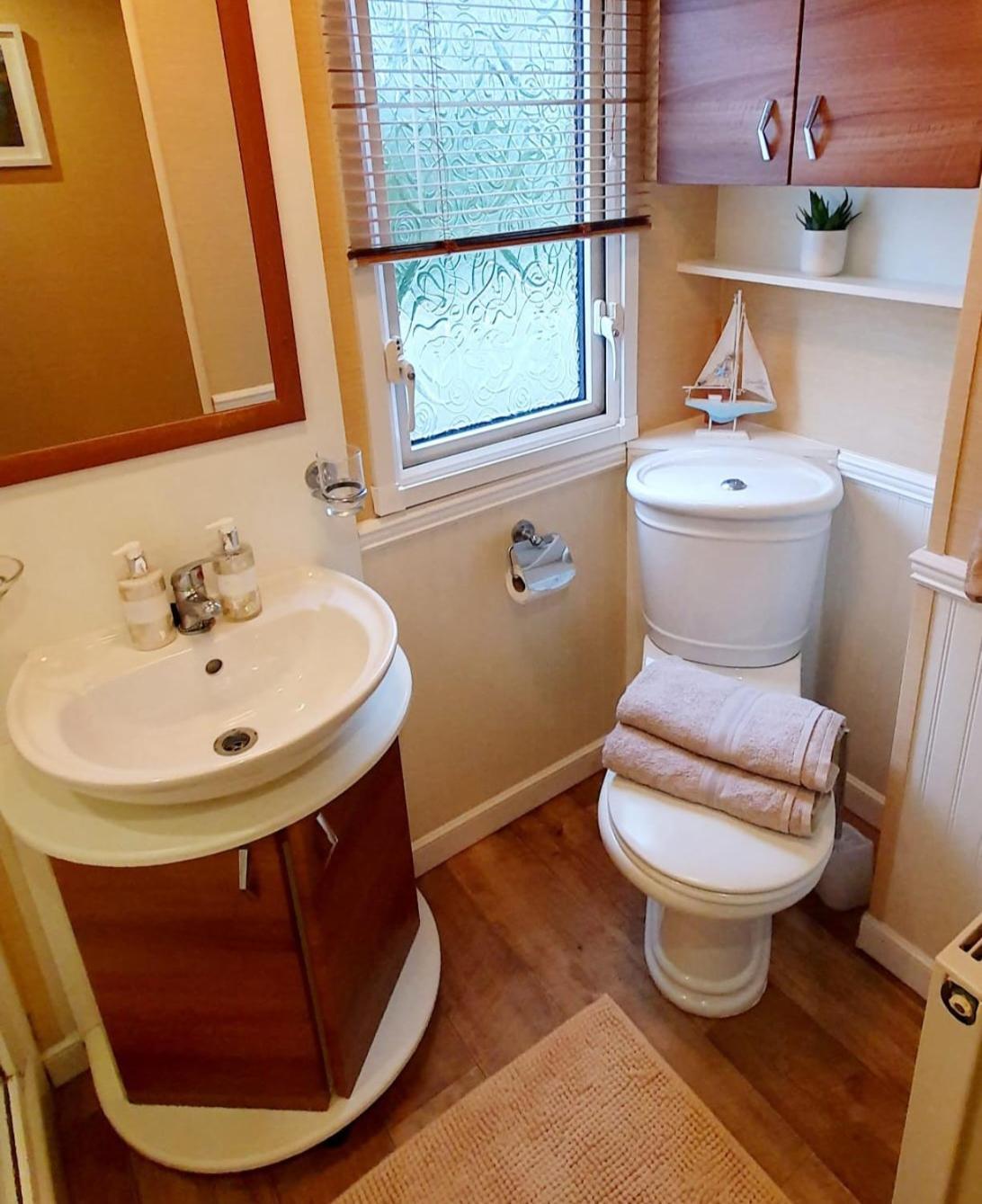 Mallard'S Retreat Holiday Home At Port Carlisle Near Bowness On Solway Exterior photo